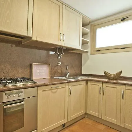 California شقة سيسيمبرا